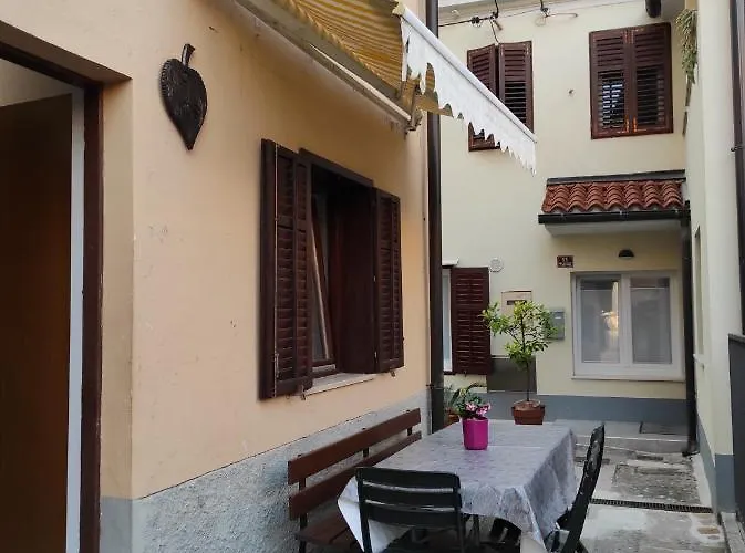 Apartma Ferienhaus Izola